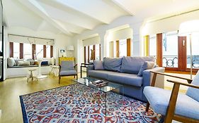 Plaza Redonda Apartments